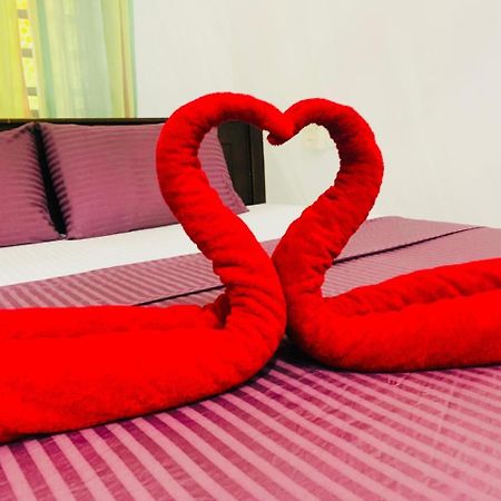 Poppies Mirissa Otel Dış mekan fotoğraf