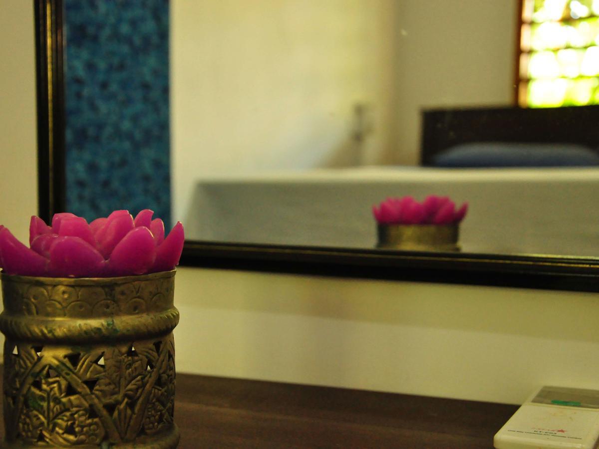 Poppies Mirissa Otel Dış mekan fotoğraf