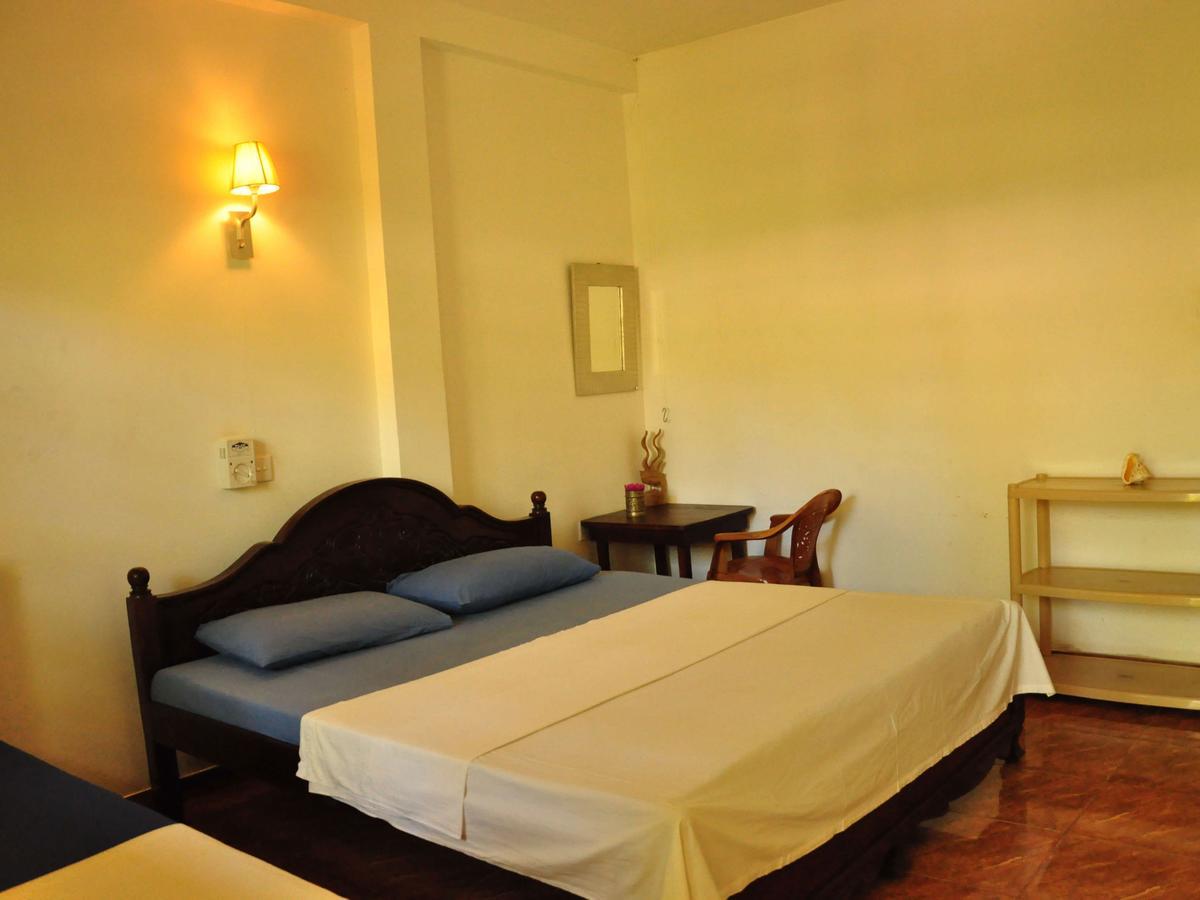 Poppies Mirissa Otel Dış mekan fotoğraf