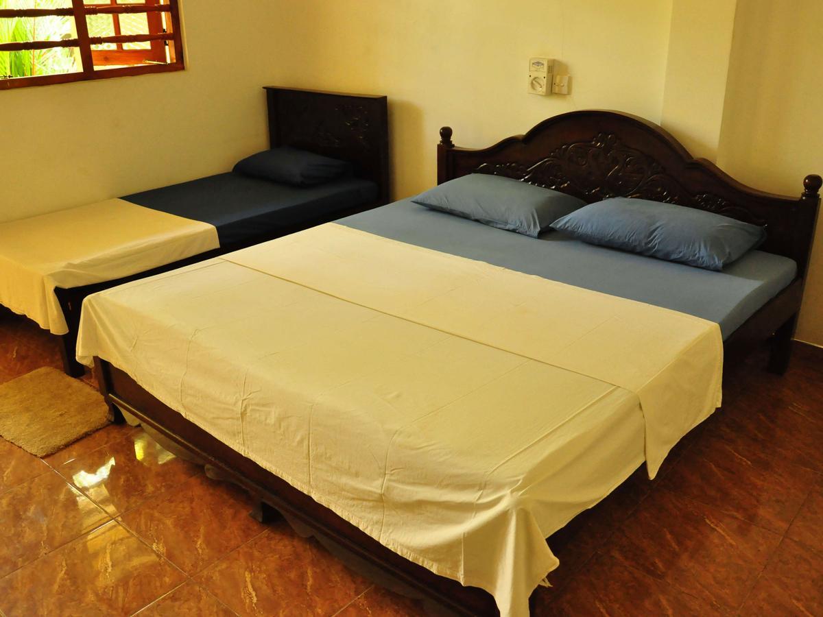 Poppies Mirissa Otel Dış mekan fotoğraf